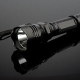 High Powerd CREE LED Flashlight - XPE LED, 800 Lumens, 3 Modes,  1 x Charger